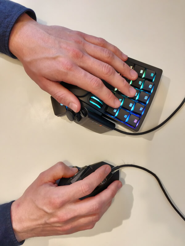 Keypad og mus Razer Tartarus Pro.jpg